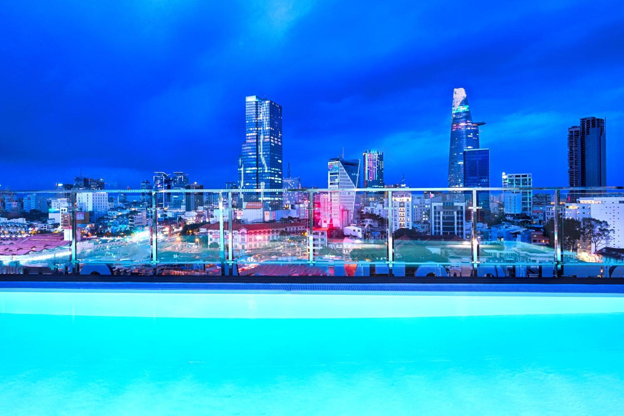Happy Life Grand Hotel & Rooftop Skybar Thành Pho Ho Chí Minh Esterno foto